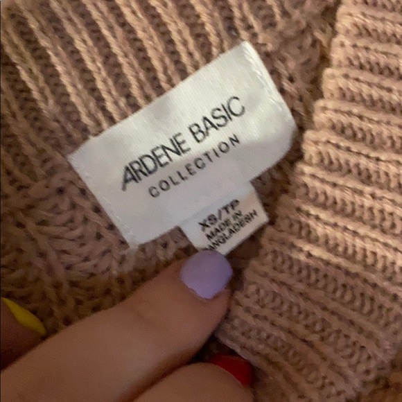 Cropped sweater - Picture 2 of 2